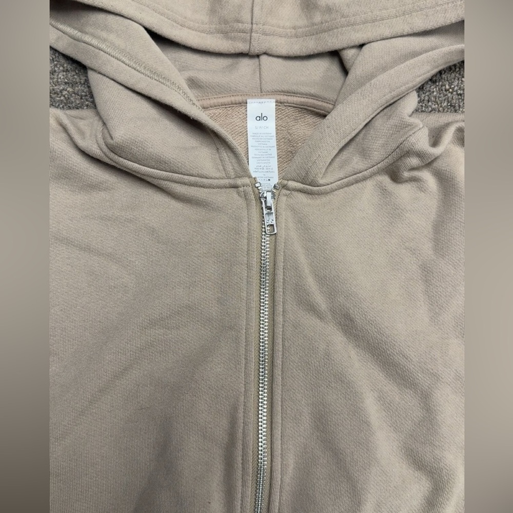Alo Yoga Sweet Escape Zip Up Hoodie in Gravel - Picture 4 of 6